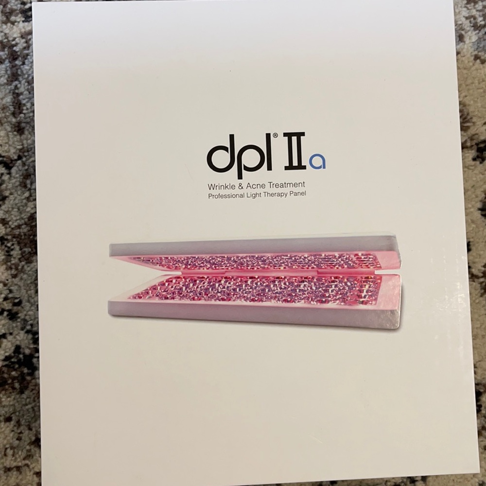 Professional Skincare Tool! Red Light Therapy!